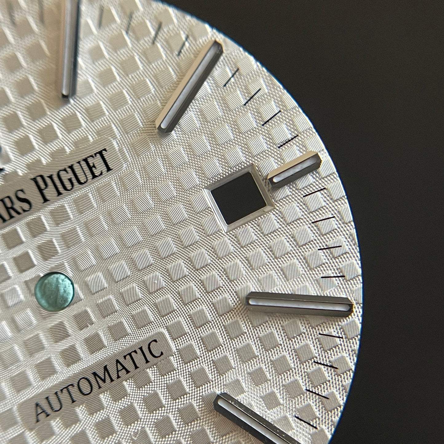 Authentic White Dial Audemars Piguet 15400 Royal Oak