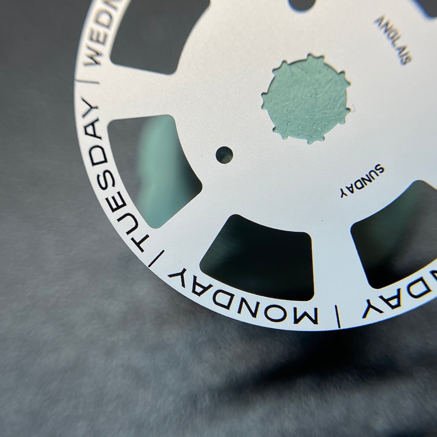 Authentic New Condition 3255 Day Disc for Rolex Daydate 40mm