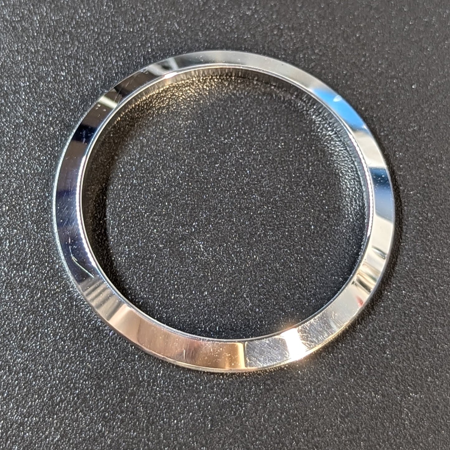 126300 Smooth steel bezel for Datejust 41mm - Original