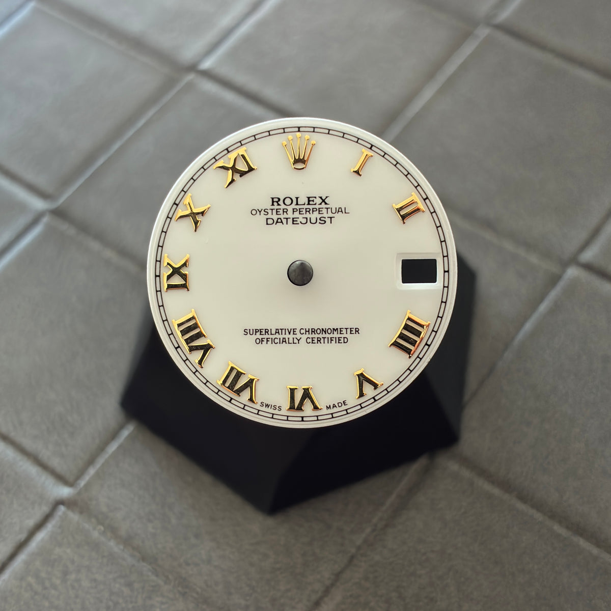 Authentic White Dial with Yellow Gold Roman Numerals for Rolex Datejust 31mm Model (Ref. 278273)