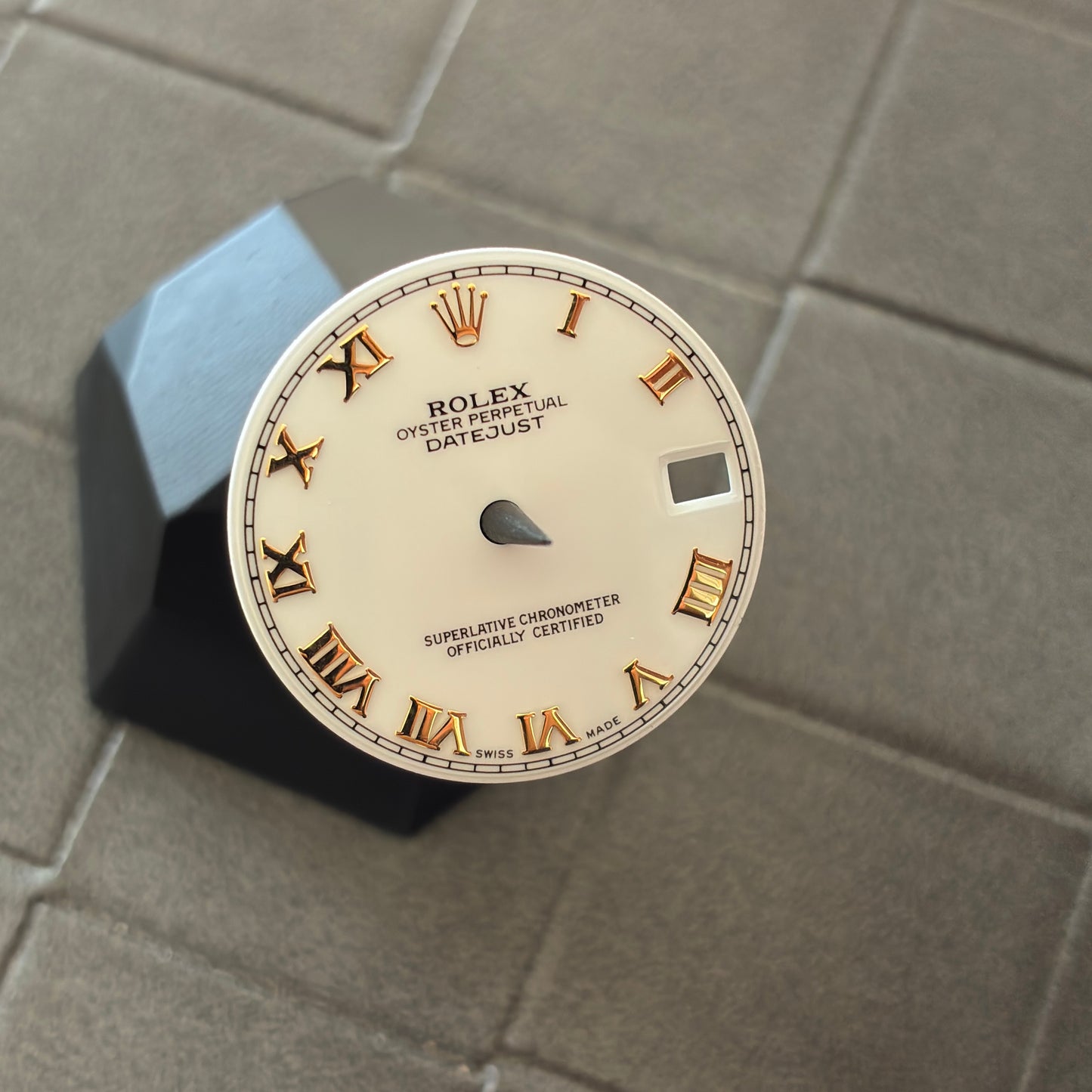 Authentic White Dial with Yellow Gold Roman Numerals for Rolex Datejust 31mm Model (Ref. 278273)
