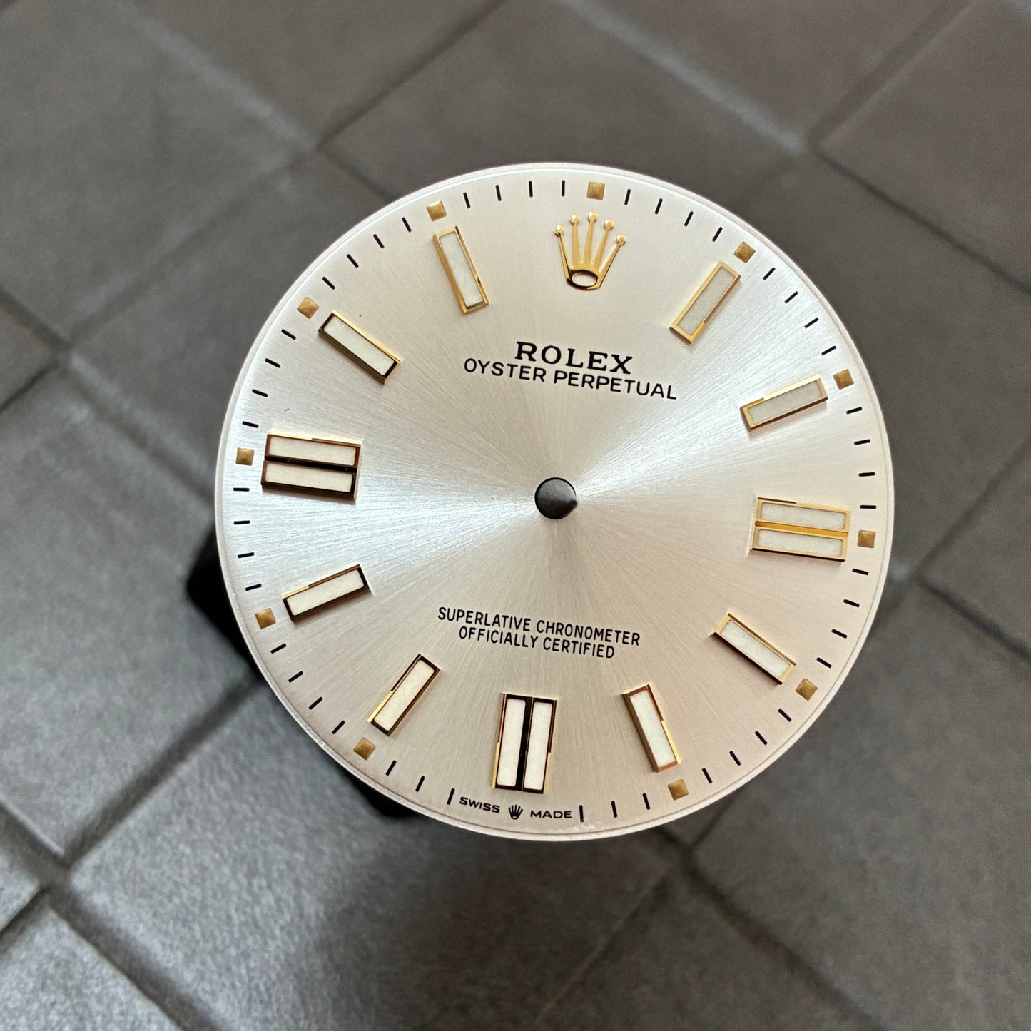 Authentic Silver Dial for Oyster Perpetual 41mm (Reference 124300)
