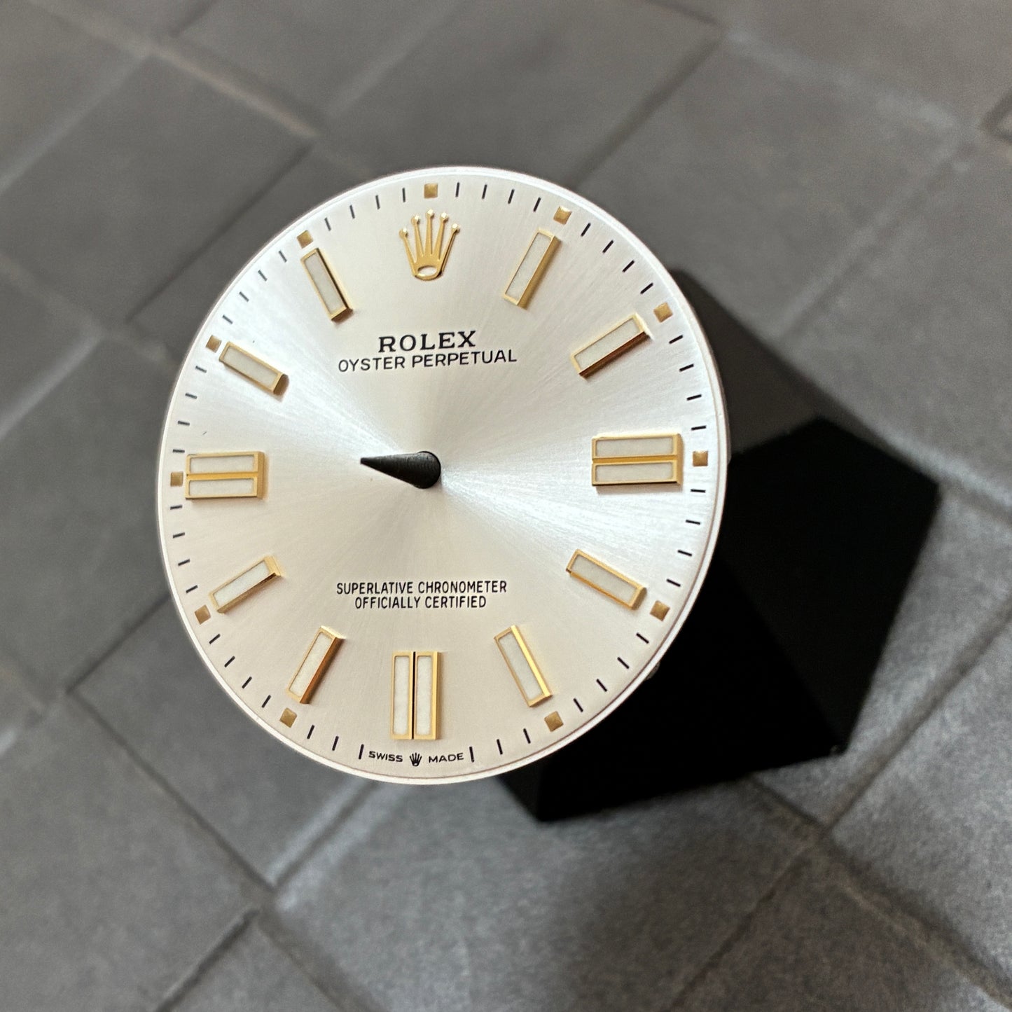 Authentic Silver Dial for Oyster Perpetual 41mm (Reference 124300)